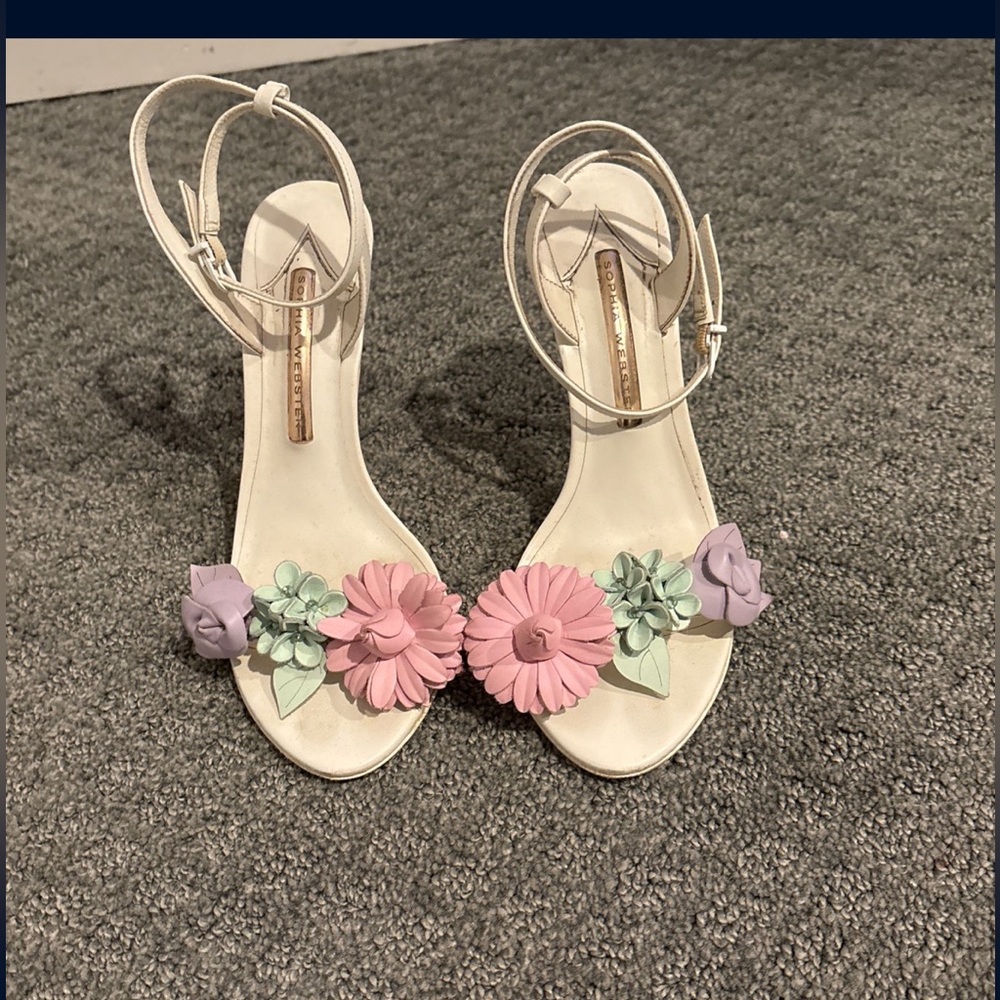 Beautiful Sophia webster open toe heels